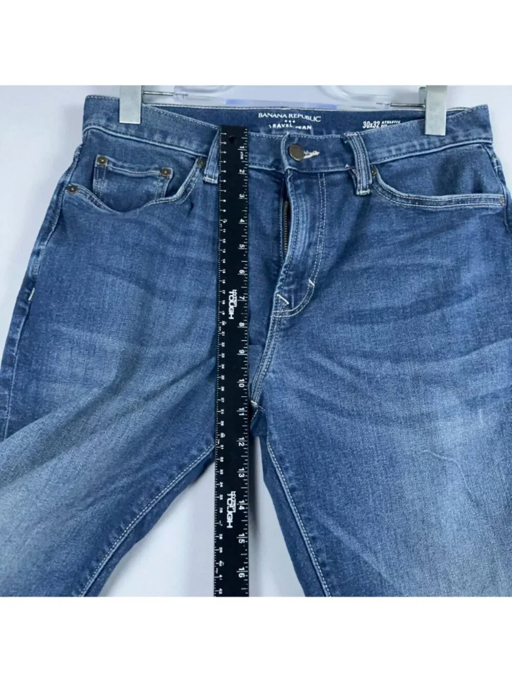 Banana Republic Travel Jeans Men Size 30x32 Athletic Fit Skinny Mid Rise Blue